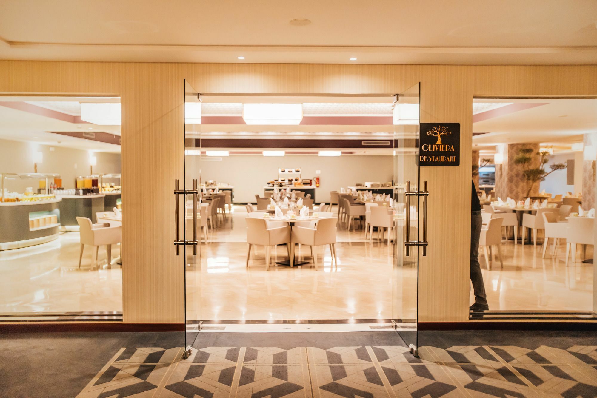 Hotel Grand Mogador Center 5*